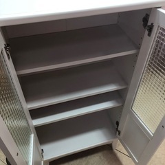 キャビネットの画像