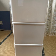 衣装ケース６個（バラでもOK）の画像