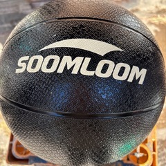 メディシンボール　8キロ　筋トレ　体幹　トレーニング　スポーツ　の画像