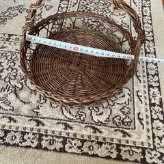 アケビのツルのカゴ5個セットの画像