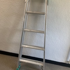 折りたたみ脚立、はしご1.5m〜3.0m 無料で差し上げますの画像