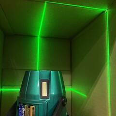 ヤマシン GLZ-4 レーザー墨出し器 グリーンレーザー【市川行徳店】【店頭取引限定】【中古】管理番号：ITE8ISPB5LDOの画像