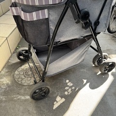 ペット用バギーの画像