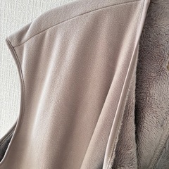 Konny 防寒ケープグレーの画像