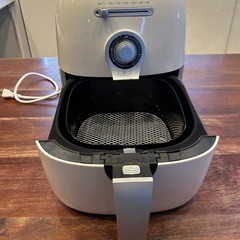 お話中【美品・使用わずか】油分80%カット！ノンフライヤー (EB-RM1400WH)🍟の画像