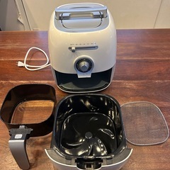 お話中【美品・使用わずか】油分80%カット！ノンフライヤー (EB-RM1400WH)🍟の画像