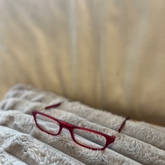 リーディンググラスの画像