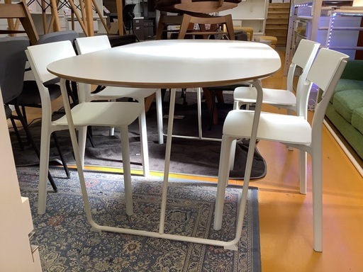 【リサイクルサービス八光】幅74㎝　(定価3万→1.8万) IKEA 4人掛けダイニングセット SLAHULT / BACKARYD 楕円形 おしゃれ 白