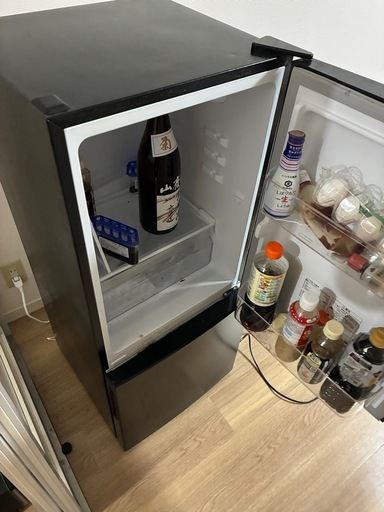 2024年製】冷蔵庫マクスゼン JR117ML01G ブラック (るいぼすT) 喜多見