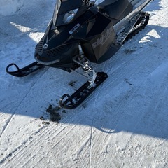 SkiｰDoo  SUMMIT 800スキードゥースノーモービルの画像