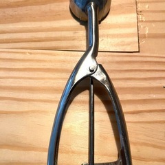 【極美品】アイスクリームディッシャー  憧れの丸い形！アイスにもポテサラにも◎用途多の画像