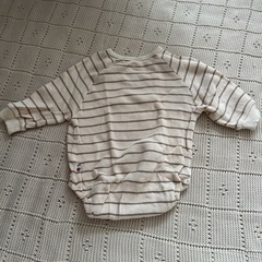 長袖ロンパースの画像