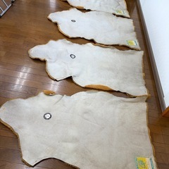 （お話中）ムートン　 羊毛　ラグ　4枚の画像