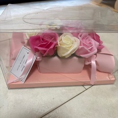 造花　シャボンフラワー　花束　花　ブリザードフラワーの画像