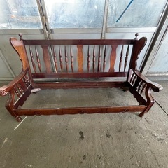 王様ソファ  アンティーク木製ソファ サイズ:幅200cm×奥行80cm×高さ（背もたれ）97cm×座面高35cmの画像