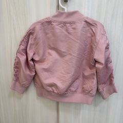 西松屋　キッズアウターの画像