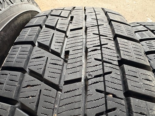YOKOHAMA 175/65R15 4本 スタッドレスタイヤ中古 アクアMINIスイフトフィットキューブ