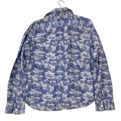 ❣️❣️春物値下げセール❣️❣️【極美品】迷彩柄 カモフラ シャツ M相当 ネイビー ブルー系 の画像