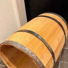【まとめてお引き取りの方優先】コーヒー樽    Mサイズくらい　 インテリア　家具の画像