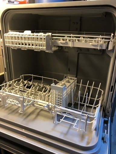 （受け渡し予定者決まってます）２月後半よりお取引可能　NP-TA4-W  食洗機
