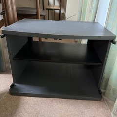 テレビ台の画像