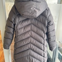 ⭕️美品⭕️極寒仕様700fill マーモット⭕️130cm　ロングダウン700fill　の暖かさ！子供向けの画像