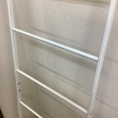 【リサイクルサービス八光】幅45㎝　定価の半額以下　ラダーハンガー おしゃれ収納の画像