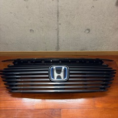 ホンダ ヴェゼル 純正 フロントグリル 良品 現状渡しの画像