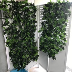 フェイクグリーンいろいろまとめて！お庭や窓の目かくしにもの画像
