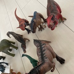 恐竜　フィギュア　10体の画像