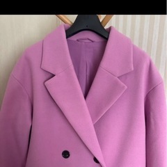 ピンクのコート🧥の画像