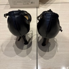 Petit Maison  ハイヒール　23センチ　パンプスの画像