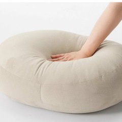 無印良品 モチモチクッションの画像