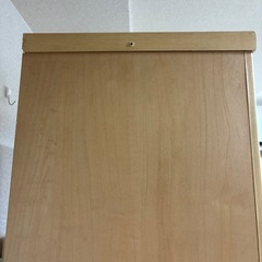 カントリー調　キッチンキャビネットの画像