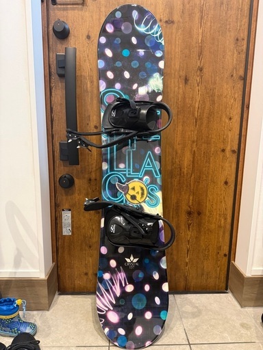 スノーボードセット (れれれのれお) 秋田のスノーボードの中古あげます