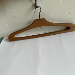 昭和レトロ 木製ハンガー3本 中古品の画像