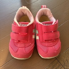 ベビーシューズ　アシックス
の画像