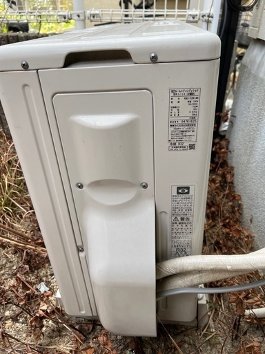 本日限定　東芝エアコン、冷房能力2.2kW、暖房能力2.5kW