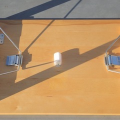 折りたたみテーブルの画像