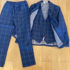 男児140センチフォーマルスーツの画像