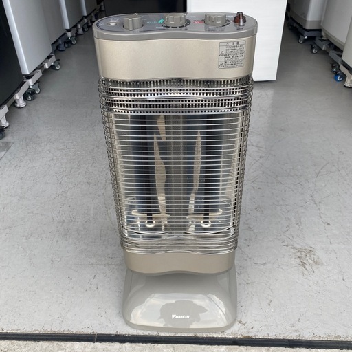 ダイキン遠赤外線暖房機　ERFT11NS ヒーター遠赤外線暖房機ダイキンERFT11NS 2013年製小倉北区 (カシマス