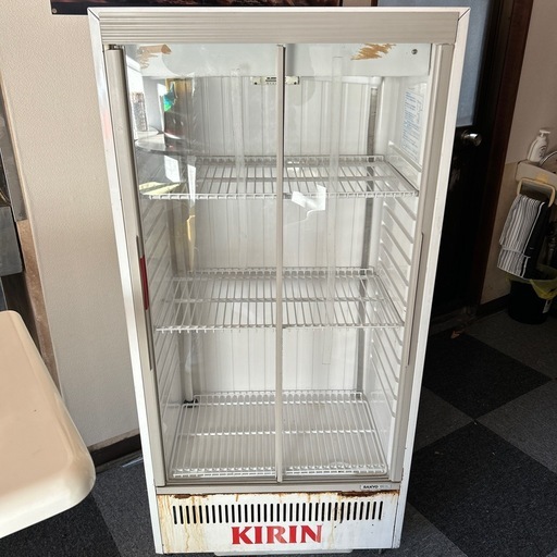 サンヨー冷蔵ショーケース (桃太郎) 法界院のキッチン家電《冷蔵庫》の