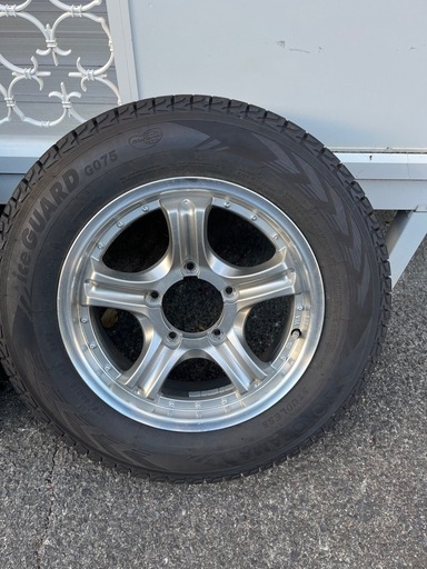 本日引き取りは28000円！ バリ溝 21年製 ヨコハマ アイスガード