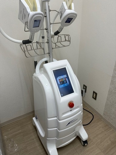 脂肪冷却マシン (ル) 新宿三丁目の美容家電の中古あげます・譲ります