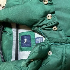 GAP ダウンベストの画像