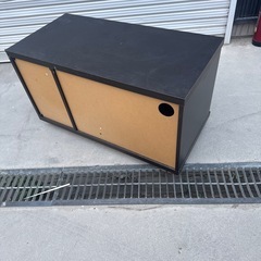 ご自由にお持ち帰り下さい　テレビボードの画像