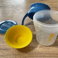 wow cup こぼれにくいベビー用コップの画像