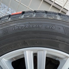 スタッドレスタイヤ　プリウス　195/65/R15の画像