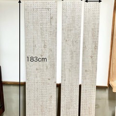有孔ボード　②加工品セット　パネル　通気性抜群　木目調　ホワイト　清潔感　白　 の画像