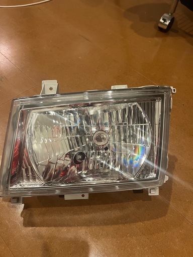 ブルーテックキャンターヘッドライト左